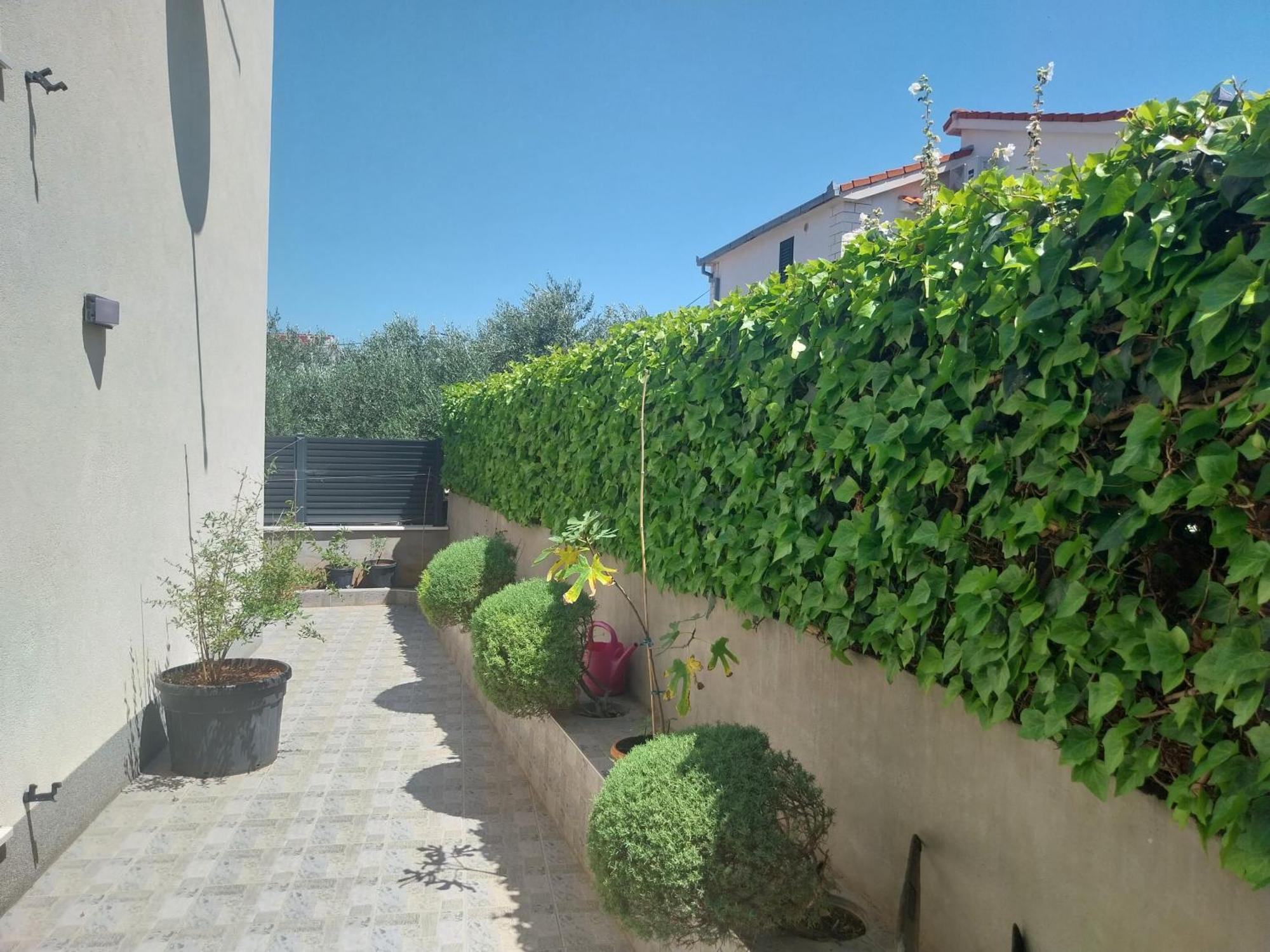 Villa Guliver Slatine Esterno foto
